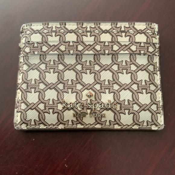 ♠️kate spade♠️ GUC card sleeve - Picture 2 of 5
